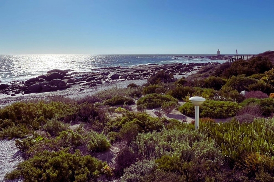 5 Bedroom Property for Sale in Shelley Point Western Cape